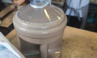 入秋第一杯奶茶图片 入秋第一杯奶茶图片