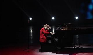 理查德克莱德曼钢琴曲 理查德克莱德曼钢琴曲